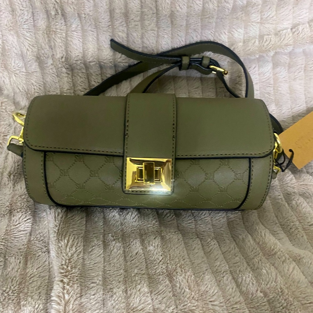 Steve Madden cross body round purse